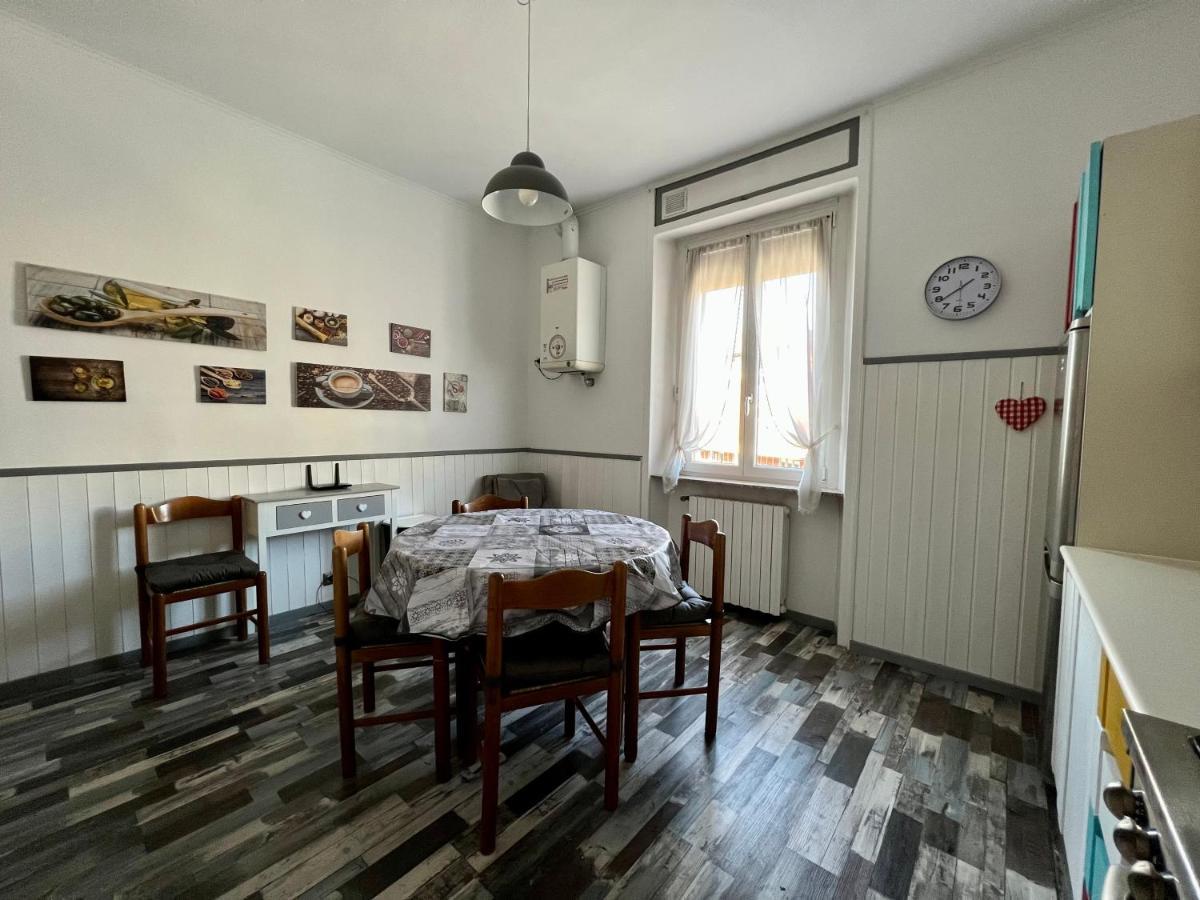 Ferienwohnung Il Ritrovo, Luminoso Trilocale In Citta Bergamo Exterior foto